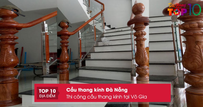 thi-cong-cau-thang-kinh-tai-vo-gia-top10danang.jpg
